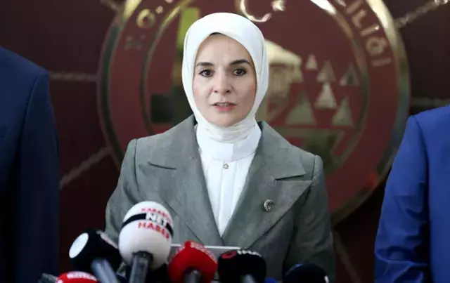 Bakan Şimşek görmesin! TOGG'u garaja çekip lüks araçla Anadolu turuna çıktı